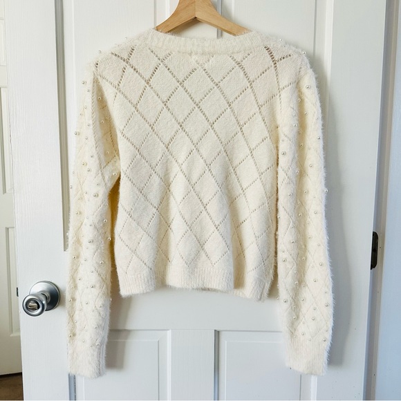 LUNA IVY Diamond Pattern Cardigan Sweater Pearls Beaded Fuzzy Coquette Size M - Picture 4 of 11